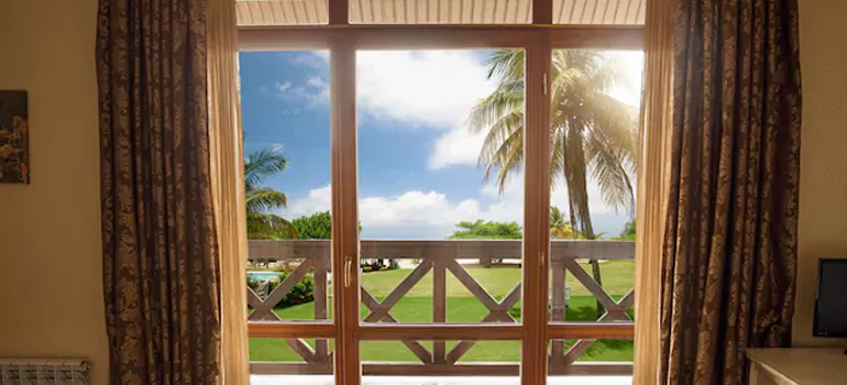 Residential Garden Window Enclosure Repair in Tampa, FL