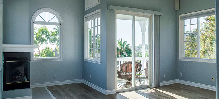 Glass Door Repair in Tampa, FL