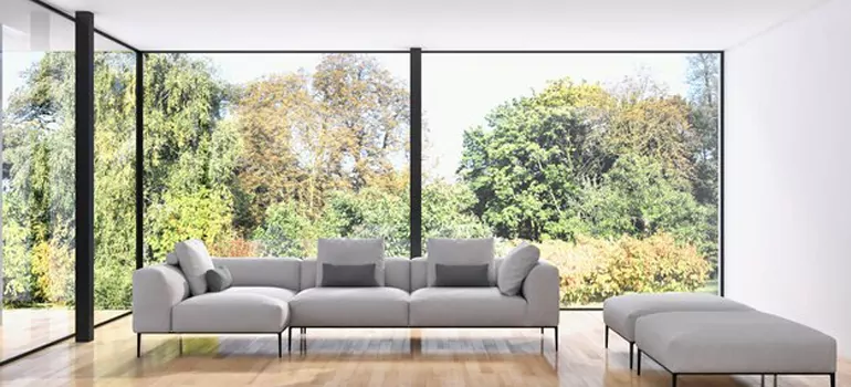 Tilt Out Window in Tampa, FL