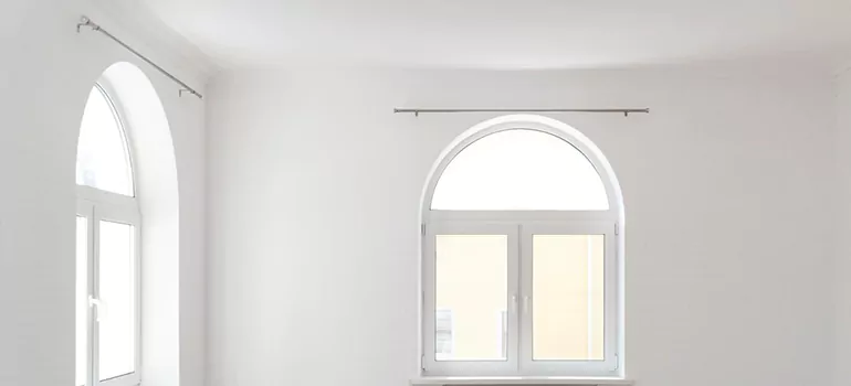 Small Hopper Window in Tampa, FL