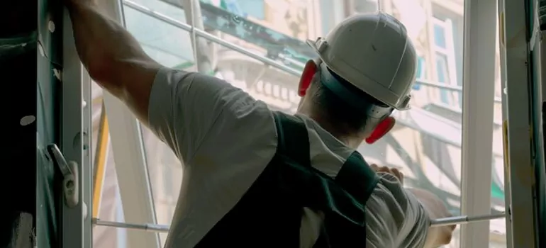 Install Exterior Storm Windows in Tampa, FL